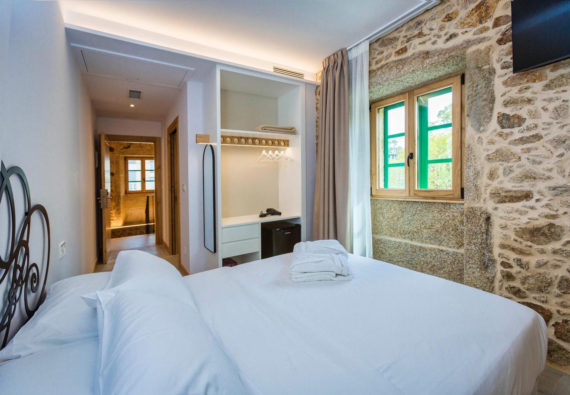 Hotel A De Lucia à Quintáns Extérieur photo
